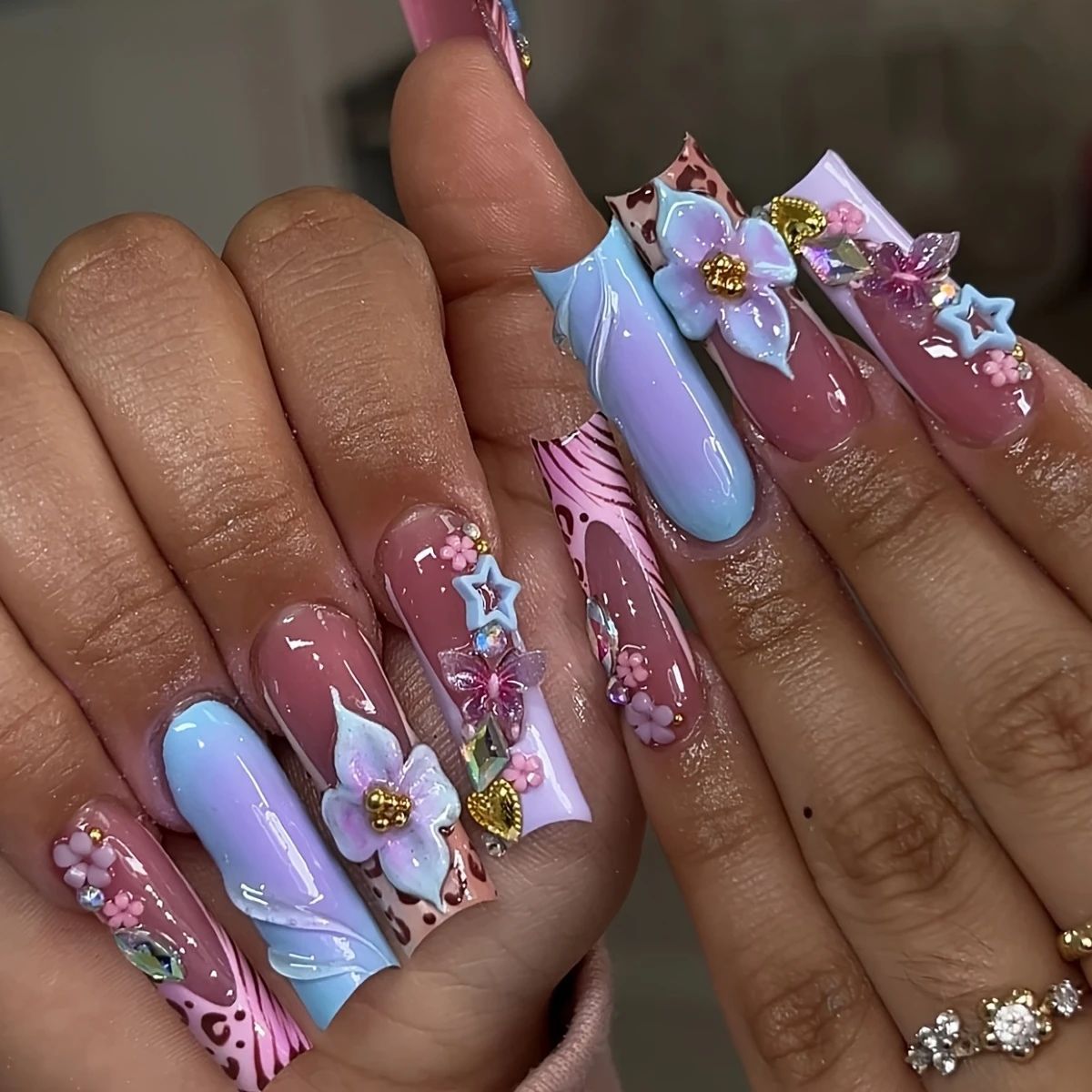 24 قطعة يمكن ارتداؤها مربع الص - مراجعة Nail Art Flower وسعره