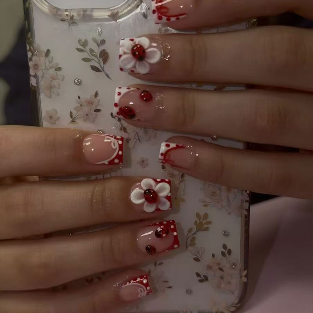 24 قطعة لكل مجموعة. ملصقات فن  - مراجعة Nail Art Flower وسعره
