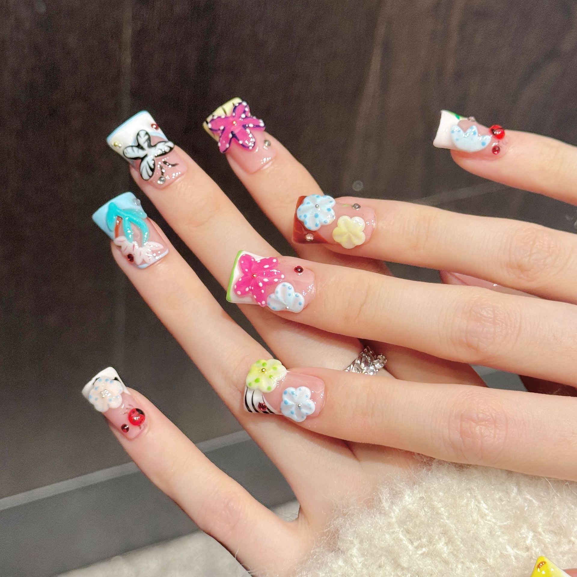 10 قطع من أظافر البط الاصطناعي - مراجعة Nail Art Flower وسعره