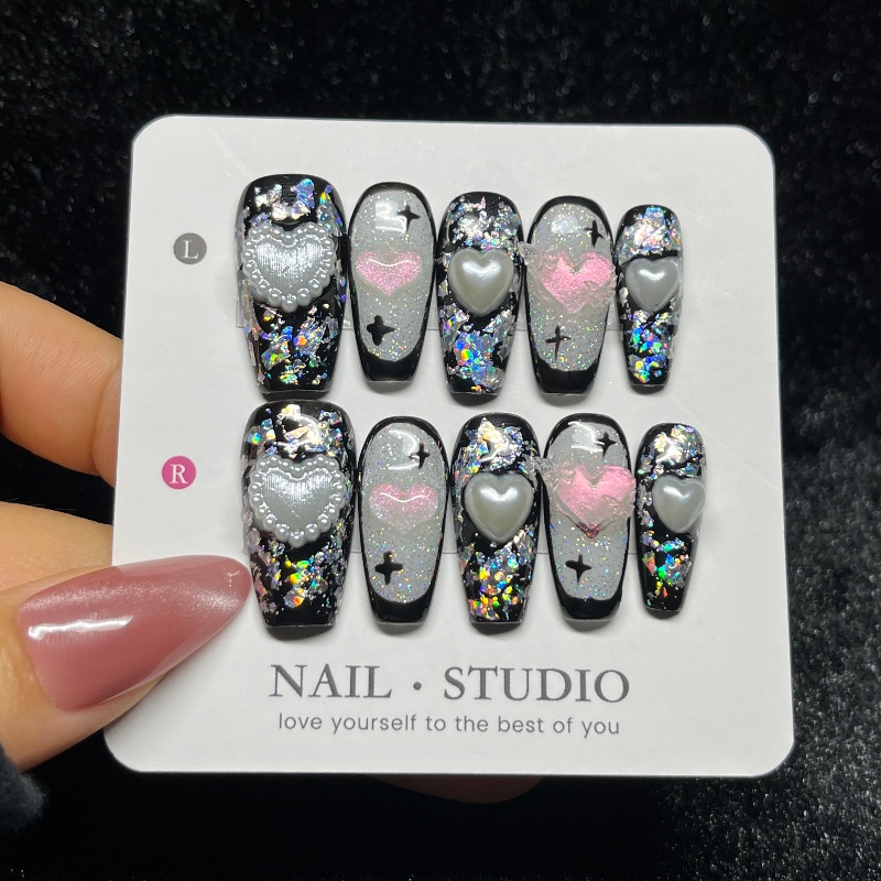 10 قطعة الصحافة السوداء القوطي - مراجعة Nail Art Gothic وسعره